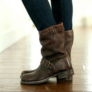 Frye | Veronica Short Leather Slouch Ankle Boots